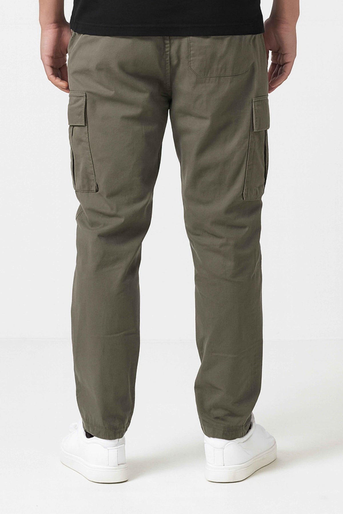 Attire Hub Mens Cotton Blend Olive Solid Cargos