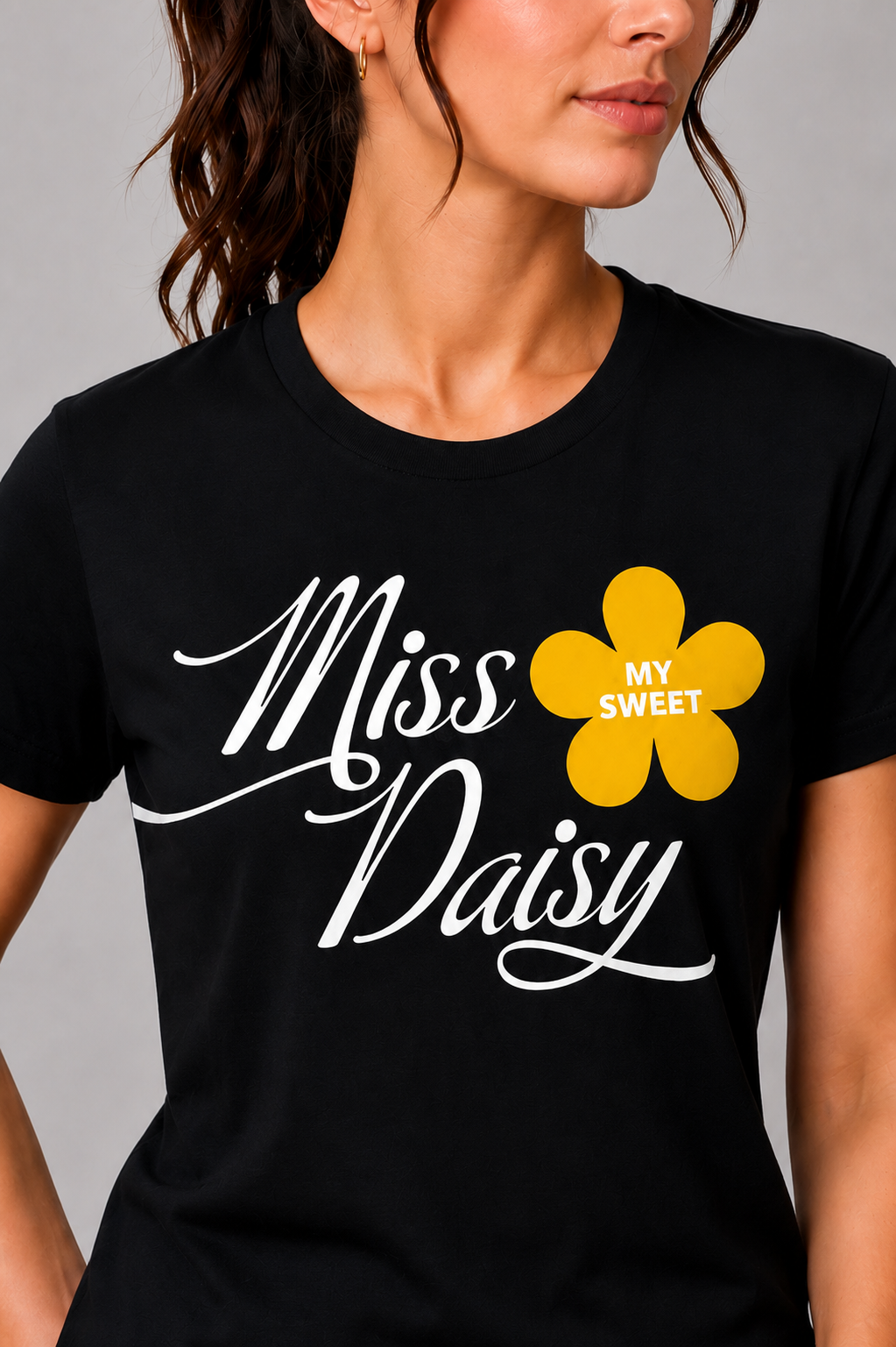 Attire Hub Womens Pure Cotton Black Miss Daisy Printed Round T-Shirt